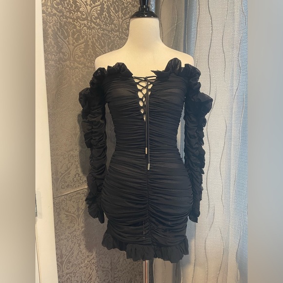 HOUSE OF CB Mini Dress - Picture 1 of 8